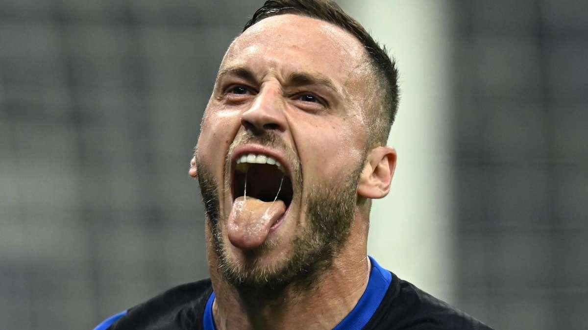 Rasid Mahalbasic, nazionale austriaco di basket: "Il mio futuro? Potrei fare come Arnautovic"