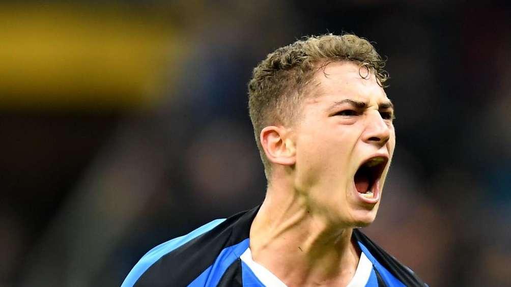 Esposito esulta sui social: "Bello tornare al gol... con questa maglia"