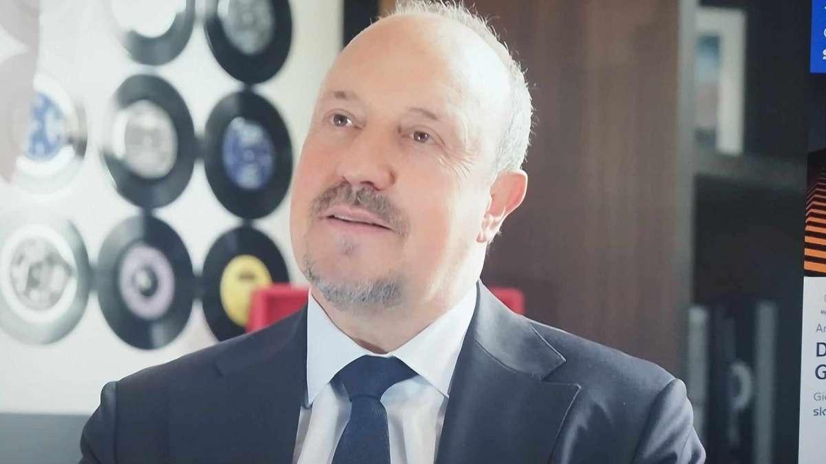 La battuta di Benitez: "Io ancora in Serie A? Sto imparando l'italiano un'altra volta"