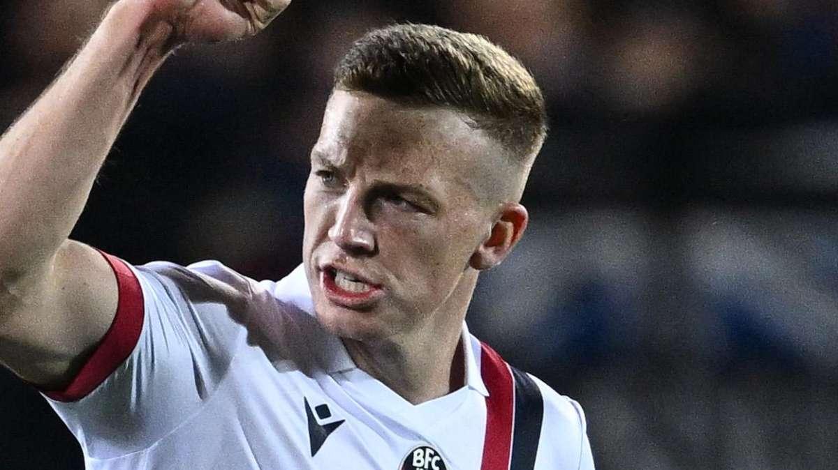L'ag. di Ferguson: "Accostato all'Inter, ma nessun contatto. E vuole rispettare il contratto col Bologna"