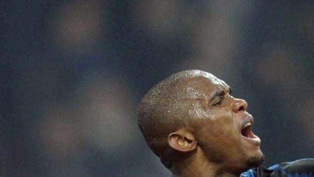 La UEFA celebra la Giornata Mondiale della Fotografia con Eto'o