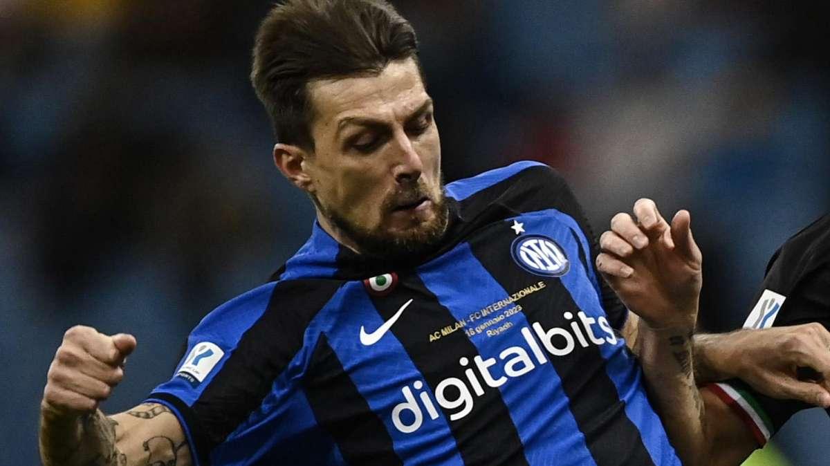 La lezione di Acerbi: "Scudetto e Champions: motivazione e sorpresa. Skriniar? Un dispiacere". E sul suo futuro...