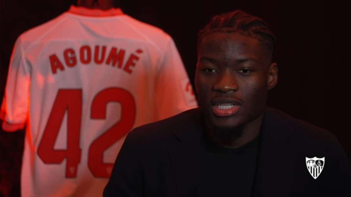 Agoumé si presenta al Siviglia: "Decisione facile, è una squadra molto forte. Sarò sempre grato all'Inter"