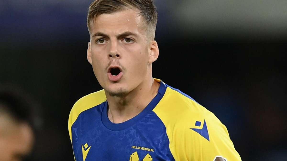 UFFICIALE - Ivan Ilic passa dal Verona al Torino: i dettagli