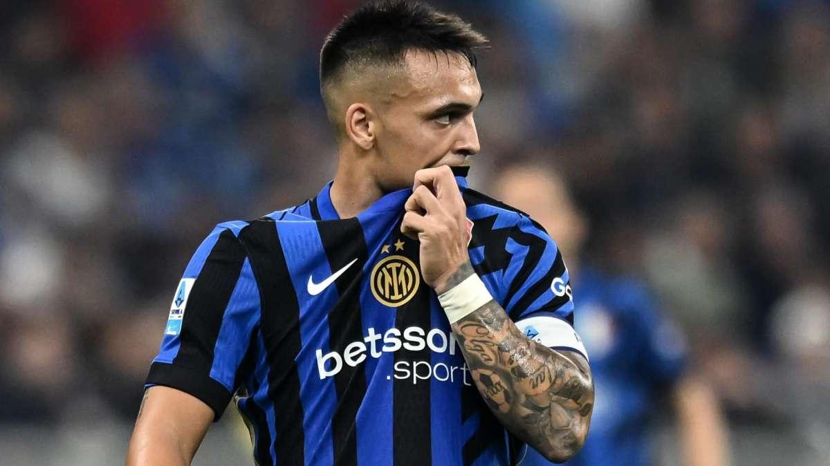 Udinese, Inler aspetta l'Inter: "Vogliamo fare bene, Lautaro è fortissimo. Sanchez? Avrà bisogno di tempo"
