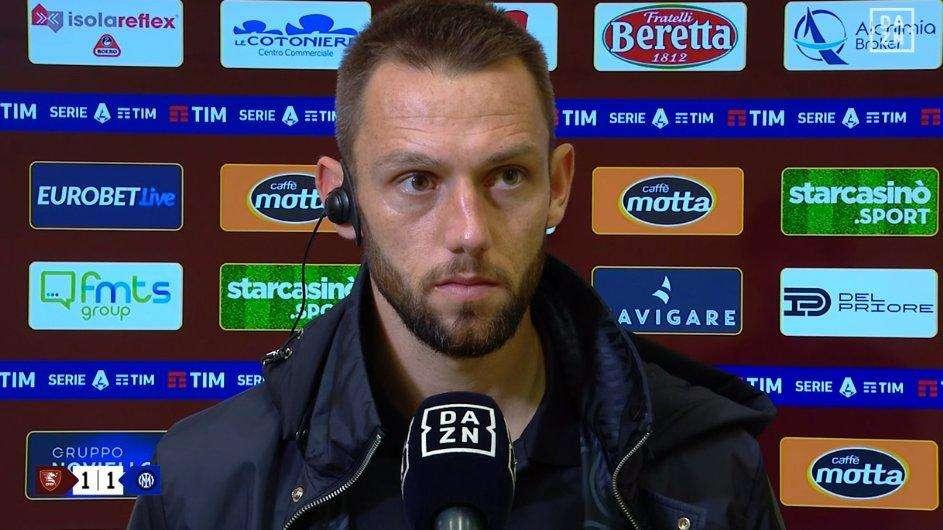 De Vrij a DAZN: "Se non la chiudi tutto può succedere. Rinnovo? Ci sarà un incontro in settimana"