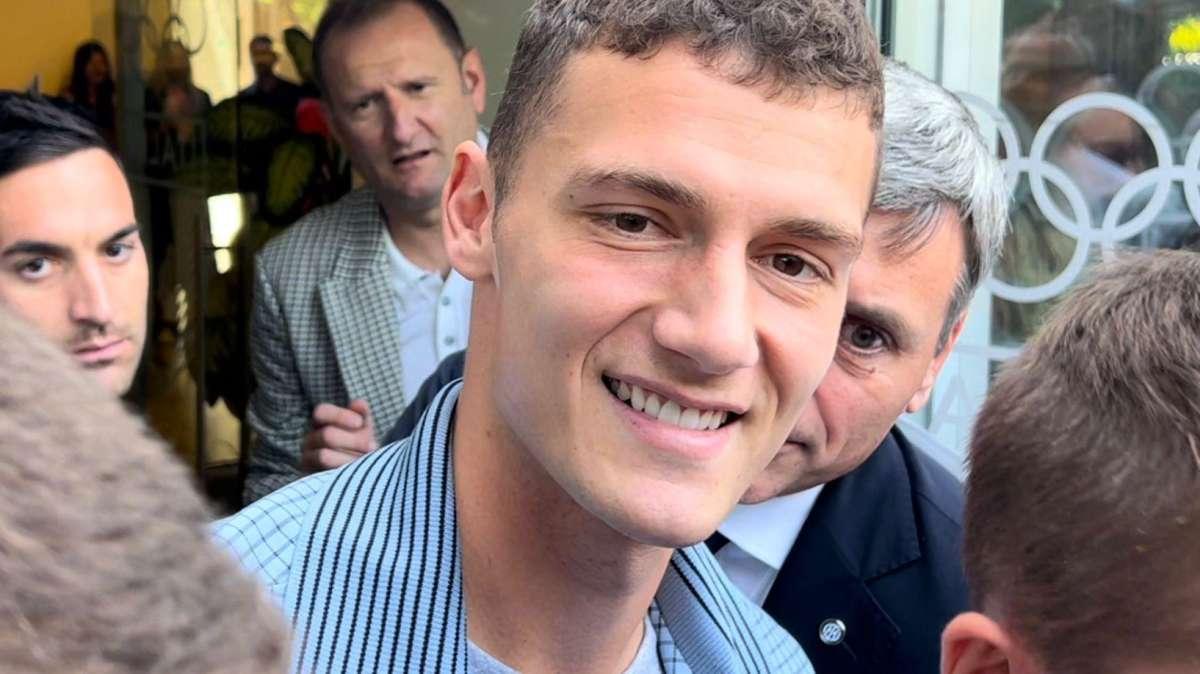 GdS - Pavard come un bambino al parco giochi. Oggi allenamento, con la Fiorentina ci sarà