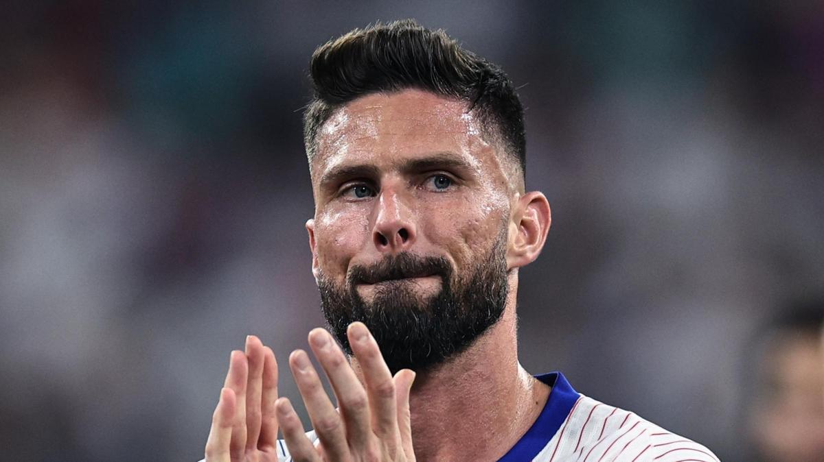 Giroud: "Fui ad un passo dall'Inter. Il destino mi ha portato al Milan"
