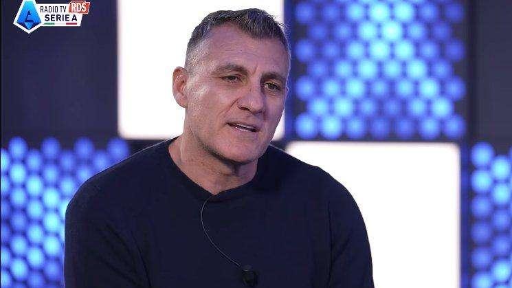 Vieri: "Inter devastante da inizio anno, vincere lo scudetto contro il Milan sarebbe una cosa incredibile"