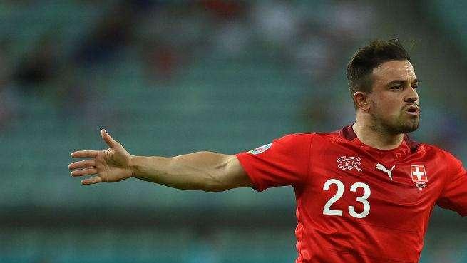 Shaqiri trascina la Svizzera con una doppietta: 3-1 alla Turchia e terzo posto nel Gruppo A per differenza reti 