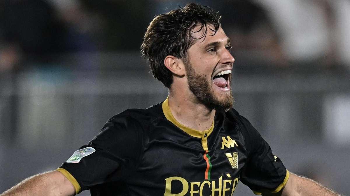 Sky - L'Inter pensa al futuro: idea Tessmann, arriverebbe tra un anno. Le ultime su Martinez