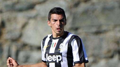 Lucio, che fai? Retweetta un... attacco da interisti!