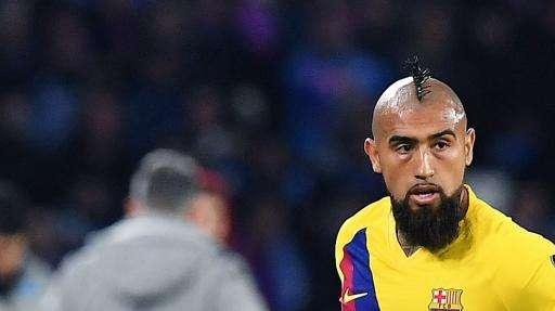 TS - Torna forte la candidatura di Vidal. Barça spalle al muro, l'Inter prepara 10-15 mln. Conte deve convincere Marotta