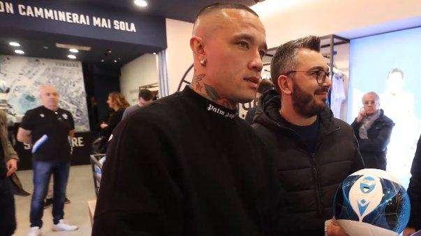Nainggolan: "All'Inter mi cagavano il c***o per ogni cosa, dalla società alla gente. Non mi sentivo a mio agio"