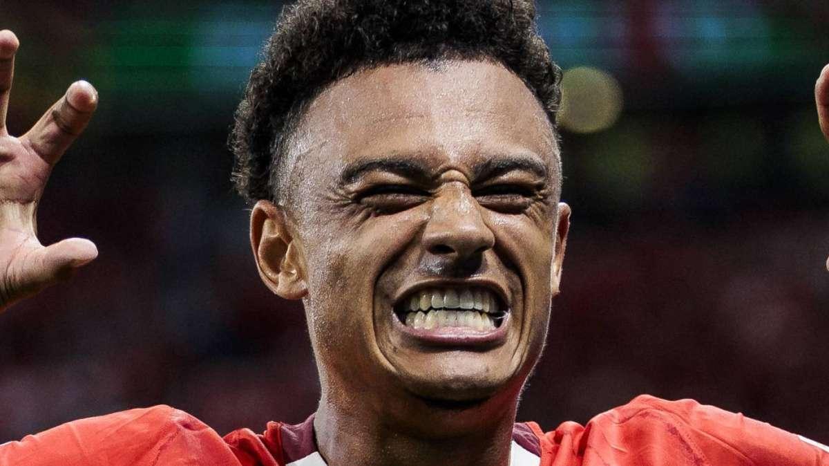 Bologna, Di Vaio: "Contenti dell'Europeo di Ndoye e degli altri, stanno dimostrando il loro valore"
