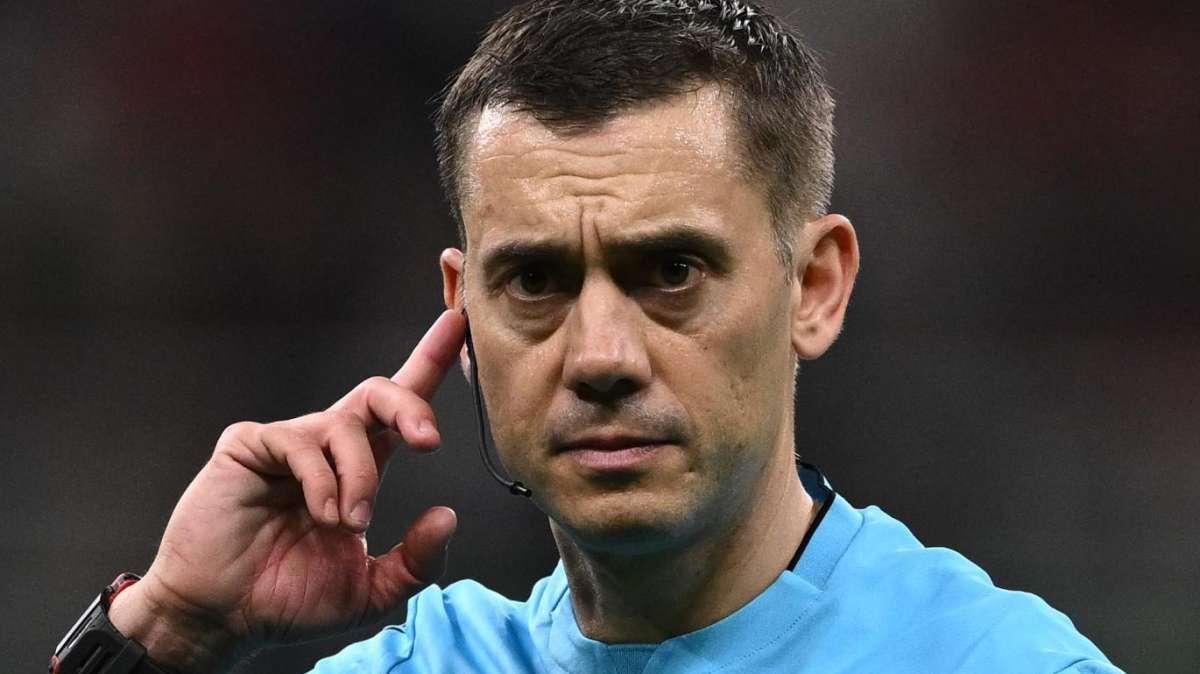 I capitani saranno gli unici giocatori a poter parlare con l'arbitro: la linea di Euro 2024 estesa a tutte le competizioni UEFA 