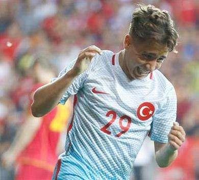 Sky - Mor, rotta Milano-Dortmund per Ozcan. Il turco atteso da venerdì