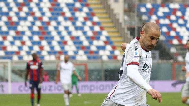 Palacio salta il match dell'ex: ammonito e in diffida, niente partita con l'Inter per lui