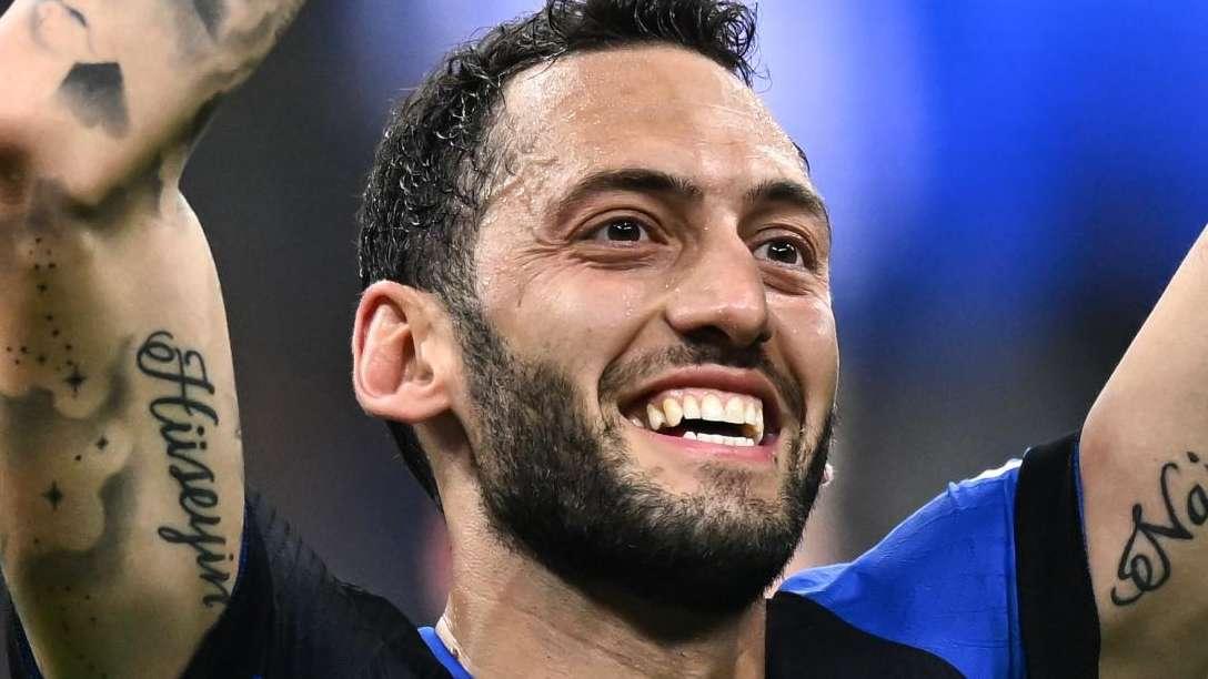 Pagelle TS - Calhanoglu come Tom Brady. Pavard fuoriclasse, benedetto il giorno...