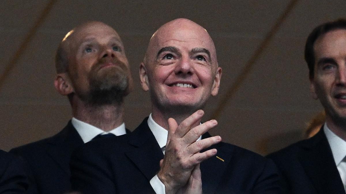 AFC, UEFA e CONCACAF contro Infantino: "È venuta meno la fiducia"