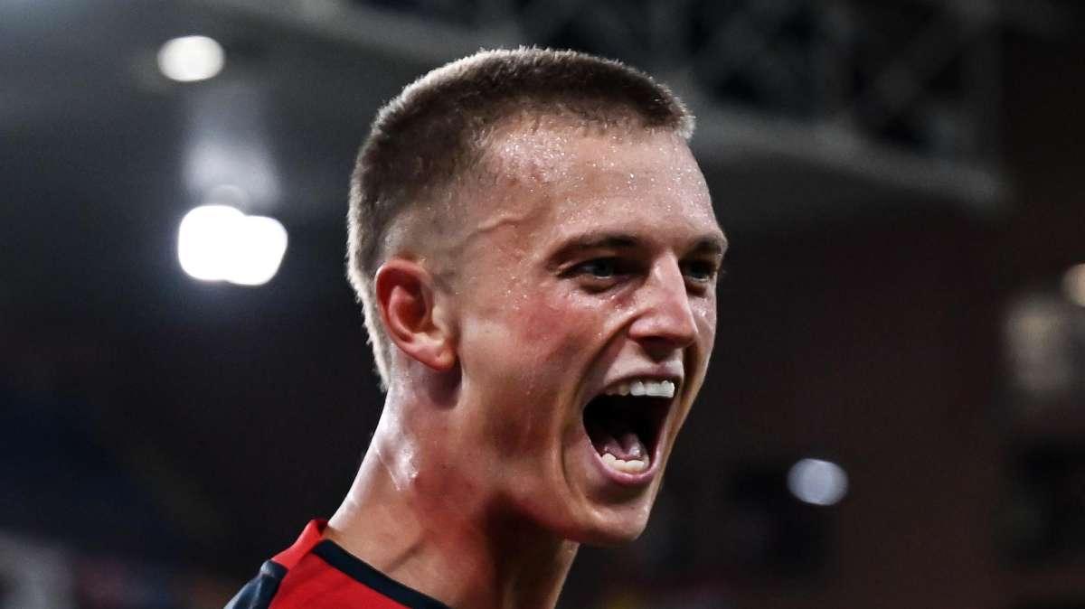 Strootman lancia Gudmundsson: "Può andare in super club, per farlo deve diventare un fuoriclasse"