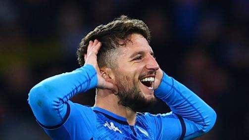 GdS - Mertens-De Laurentiis, niente accordo: l'addio al Napoli torna probabile