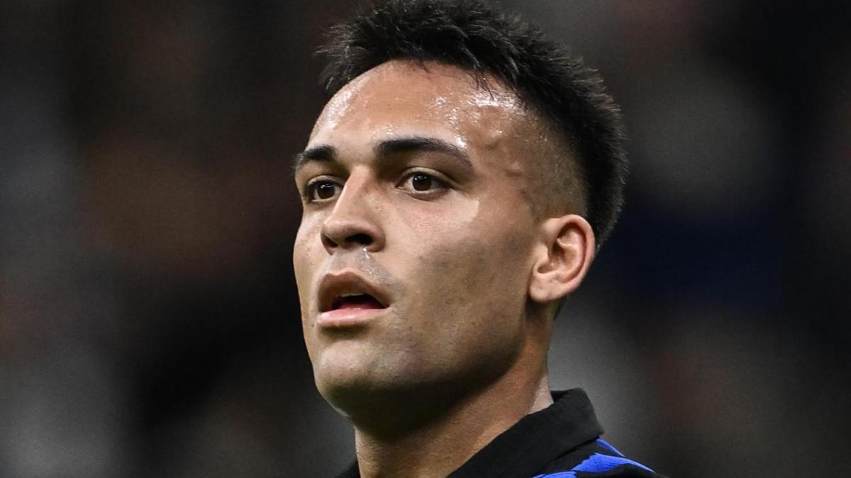 GdS - Lautaro da capitano vero: al fianco dei compagni prima e durante la gara