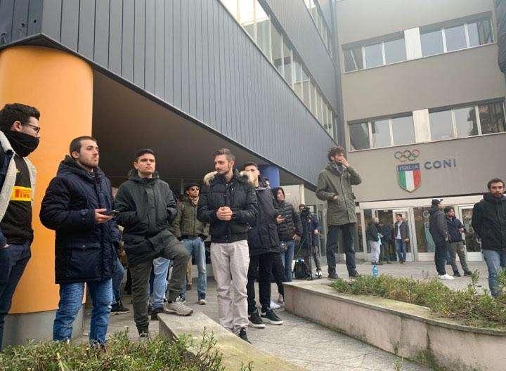 VIDEO - Eriksen arrivato al Coni di Via Piranesi, tanti tifosi interisti ad accoglierlo