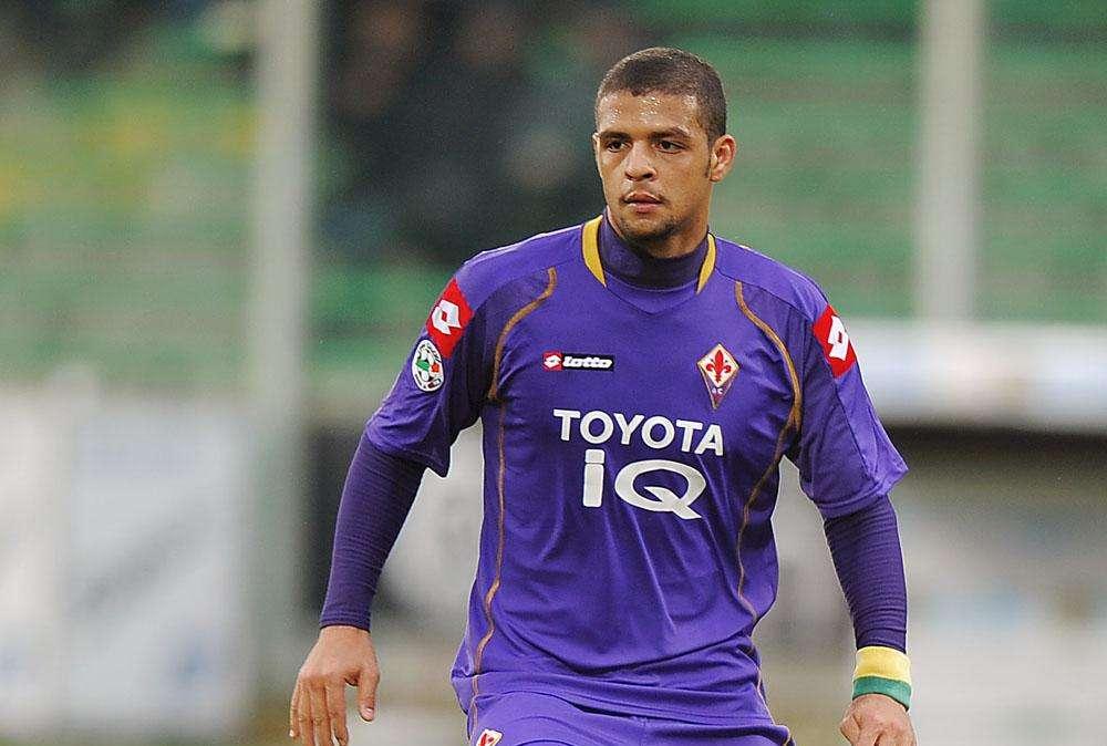 Fiorentina: Chivu più 20 milioni per Felipe Melo