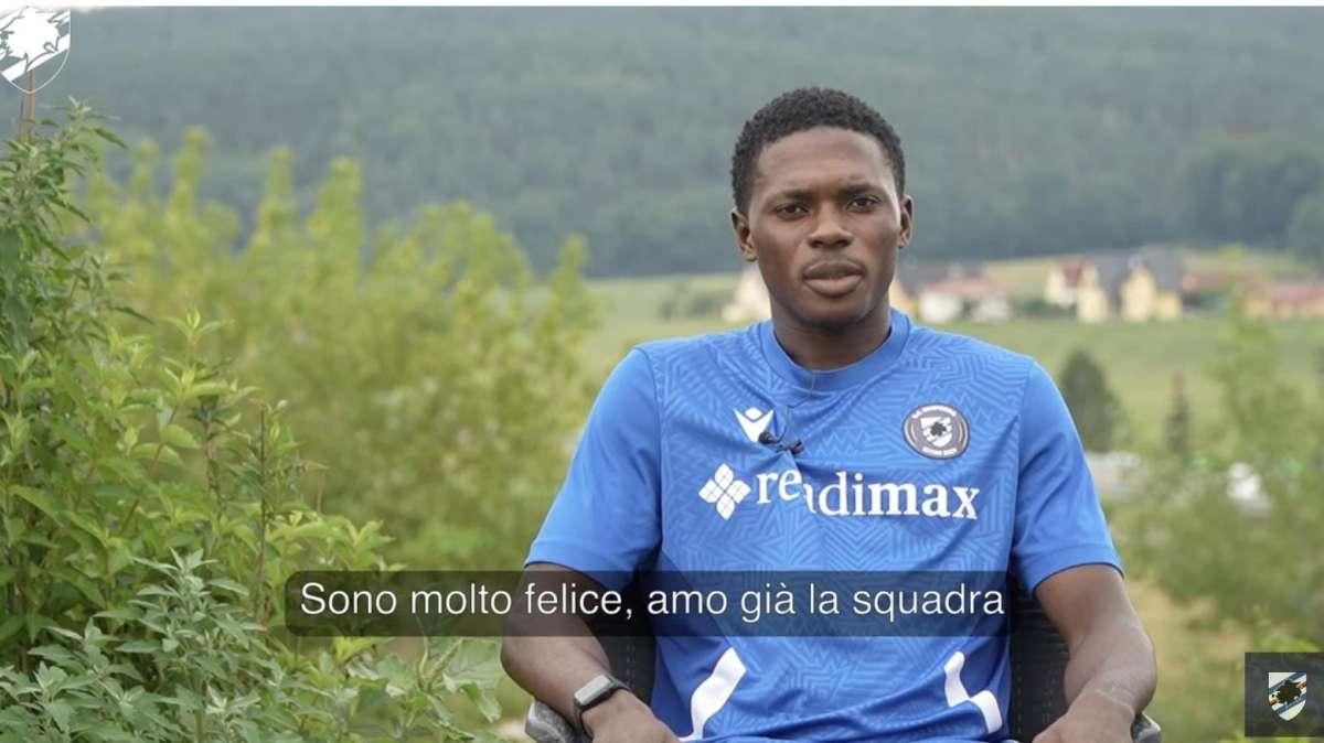 Akinsanmiro: "Amo già la Samp, per me è una grande opportunità. Pirlo una leggenda, qui anche per lui"