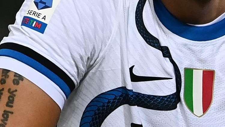 La Nike pensa alla rivoluzione green: stessa maglia per due anni ai club con lo swoosh