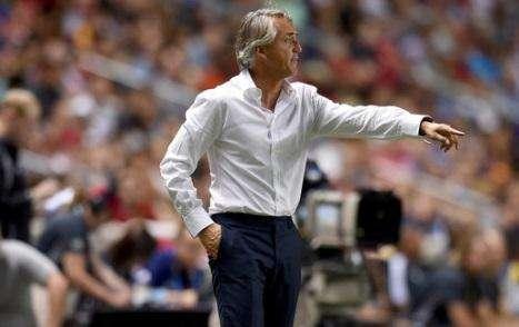 Mancini, prove di New Inter. La base resta quella del 4-4-2, testato il rombo