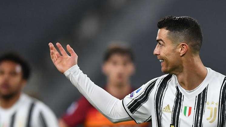 Juve, vittoria e sorpasso: 2-0 alla Roma con CR7 e autogol di Ibanez, i bianconeri salgono al terzo posto