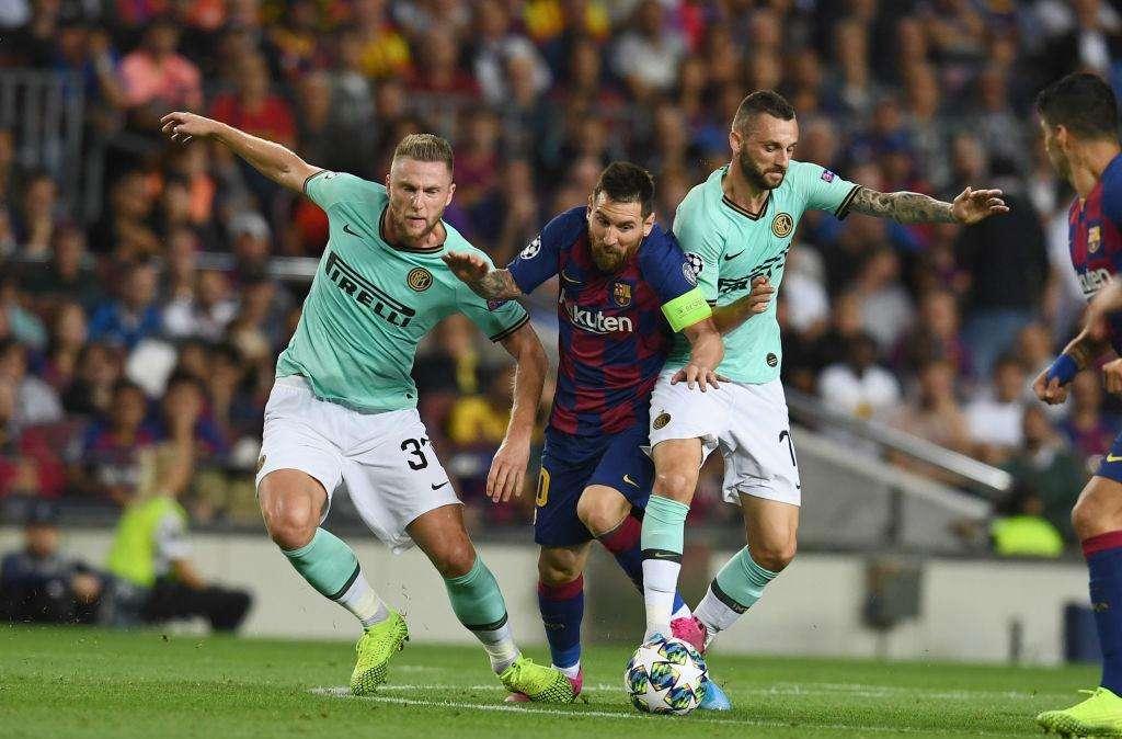 CorSera - C'è ancora il Barça tra l'Inter e gli ottavi Champions. Ma Valverde potrebbe aiutare Conte