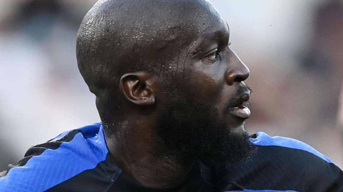Collovati: "Derby, la differenza la farà l'attacco. Lukaku? Io lo terrei, però costa"