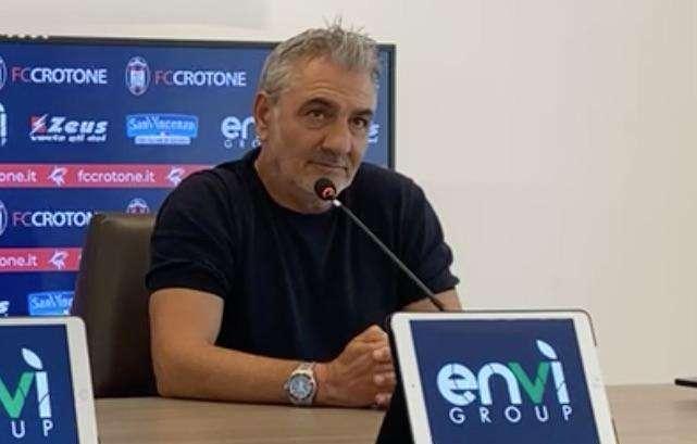 Crotone, Vrenna scherza: "Cordaz all'Inter? La soddisfazione è che non ci hanno capito niente"