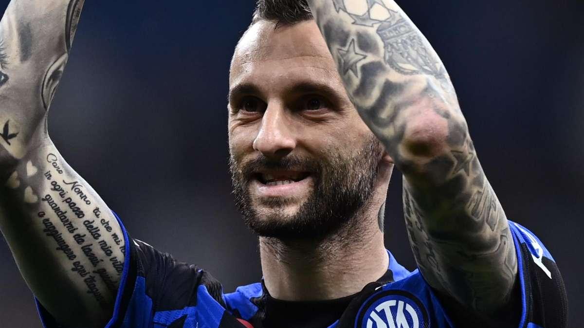 Sky - Brozovic al passo d'addio: l'Al Nassr alza l'offerta e arriva anche il Barça. Pronti i soldi per Frattesi