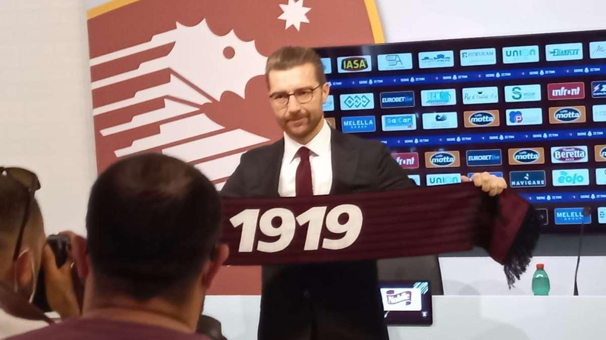 Salernitana, De Sanctis: "Attaccante? Chi ci ha detto no potrebbe ripensarci"