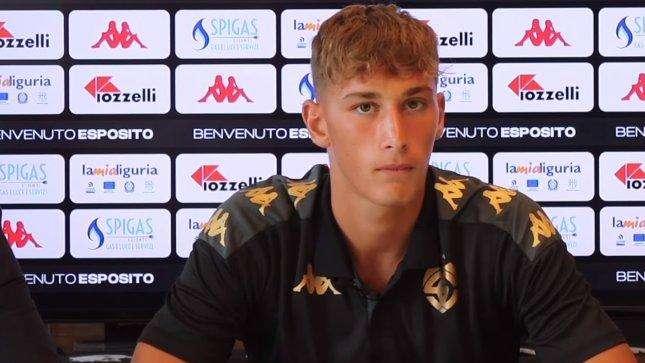 La Stampa - Torino, il nuovo obiettivo per l'attacco è Francesco Pio Esposito: ci sono altri tre club di Serie A in corsa 