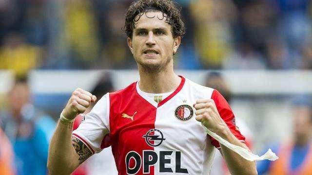 Janmaat, se parte Maggio il Napoli punta su di lui