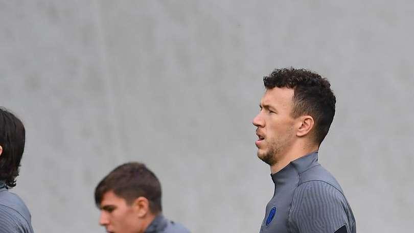 Perisic e Hakimi, oggi ritorno ad Appiano e tamponi. Pinamonti, persiste gonfiore alla caviglia