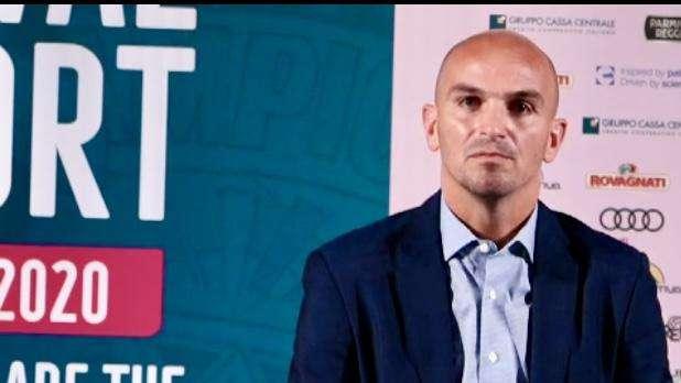 Cambiasso realista: "Chi vince lo Scudetto? Spero l'Inter, ma non è facile"