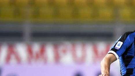 Parma-Inter - Barella in vetta, poi che duello Sanchez-Bastoni!