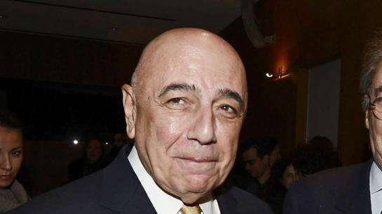 I russi entrano in Saras: Rosneft prende il 13,7% per 178 milioni. Per Moratti...