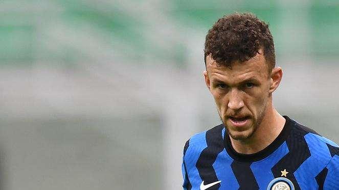 GdS - Bastoni centrale e Perisic a tutta fascia: Conte valuta idee nuove