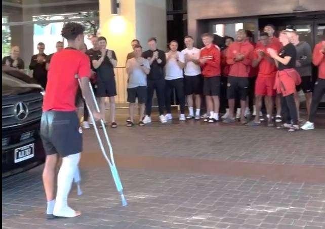 VIDEO - Buchanan torna dai compagni del Canada: lungo applauso per l'interista