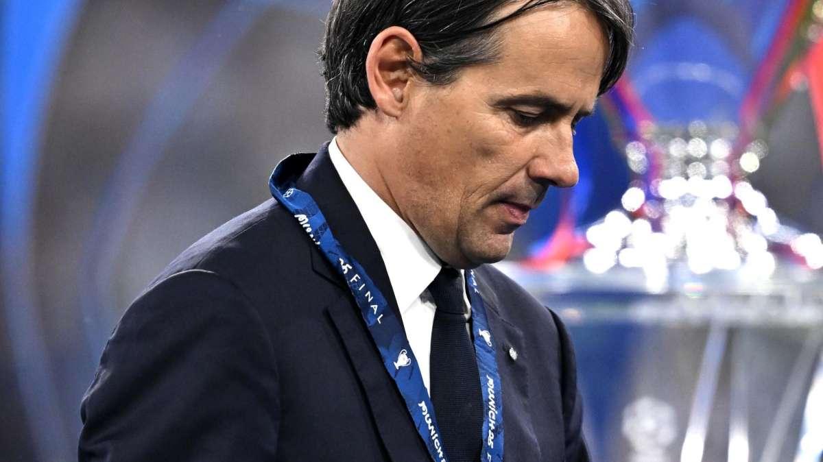 CdS - Inzaghi-Inter: domani la verità, ma la dirigenza chiama Fabregas. E per Simone spunta la Juventus