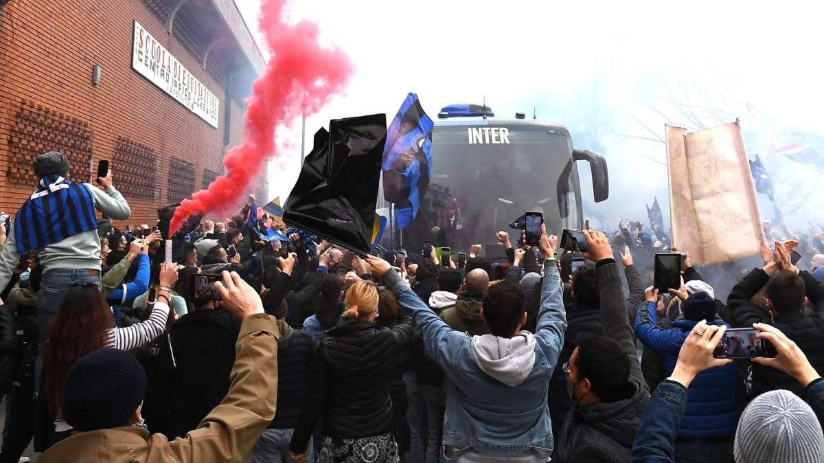 Voce ai tifosi dopo la grande vittoria nel derby