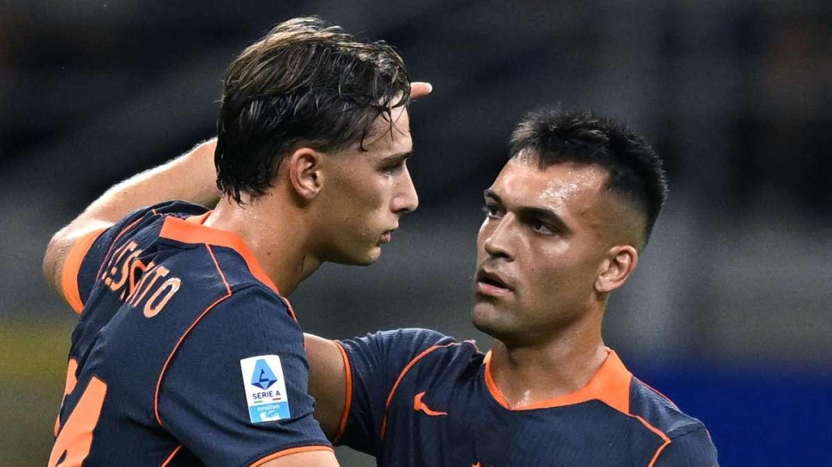Repubblica - Lautaro e Pio Esposito, un grande classico e la novità a riprova del cambiamento graduale di Chivu 