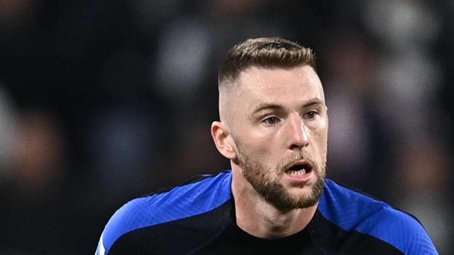 TS - Skriniar, la deadline si sposta alla Supercoppa: due strade possibili. Occhio al fattore Zhang